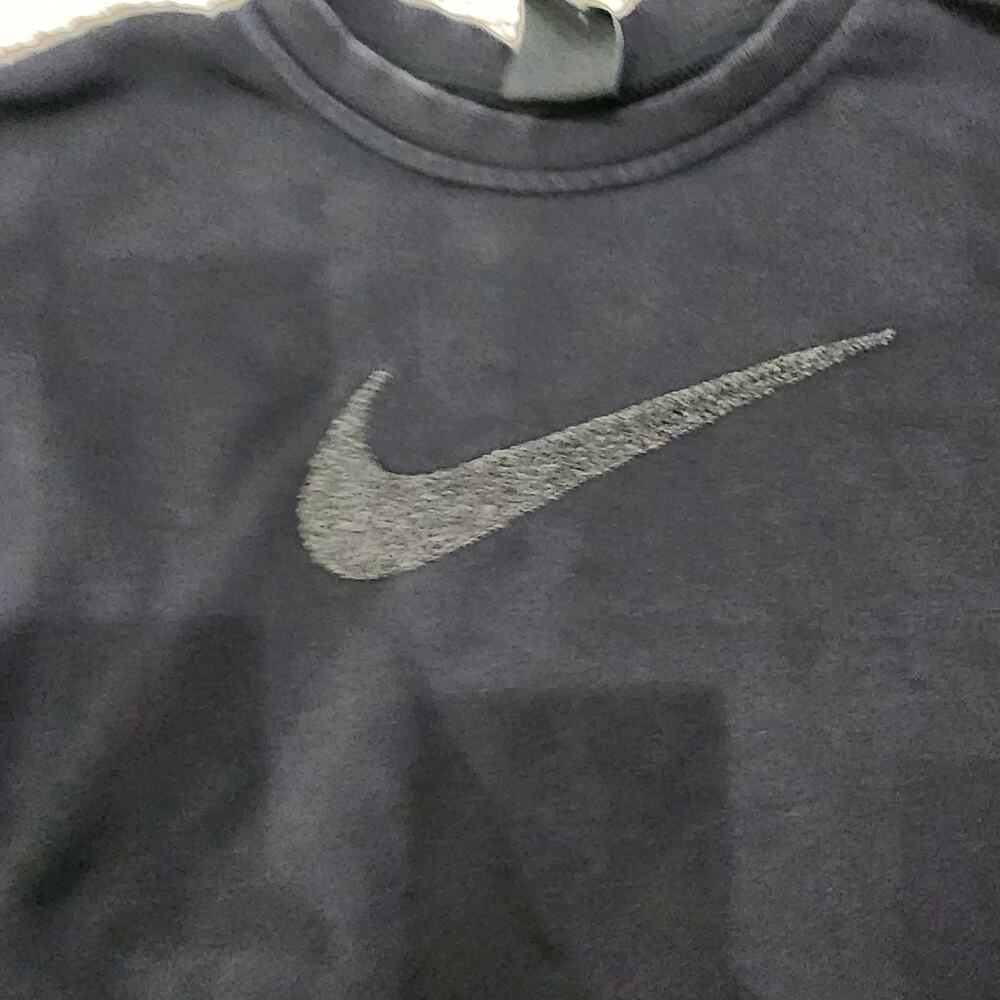 Nike black women's size xs crewneck cropped sweatshirt - Picture 6 of 8